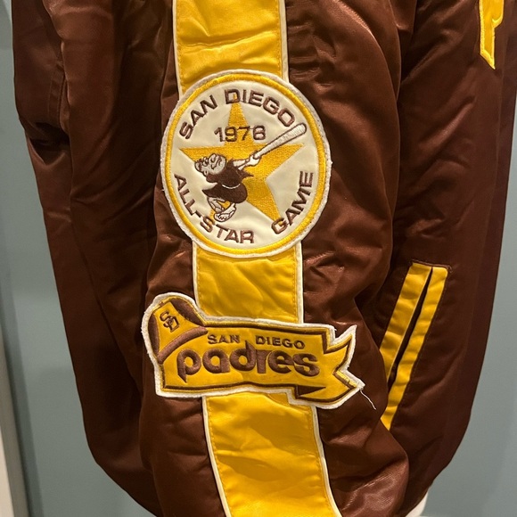 Rare Vintage San Diego PADRES MLB Cooperstown G-III Carl Banks Satin Jacket - Picture 5 of 17